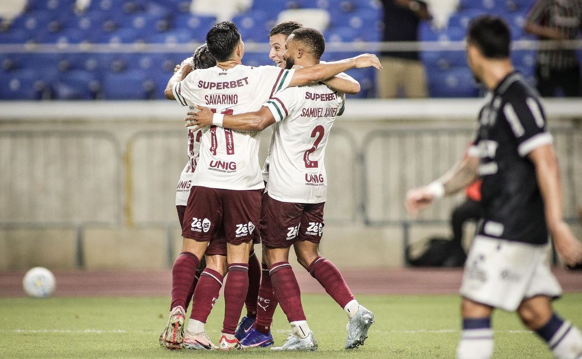 Parceria entre Lucho Acosta e Savarino começa a ganhar força e impulsiona ataque do Fluminense