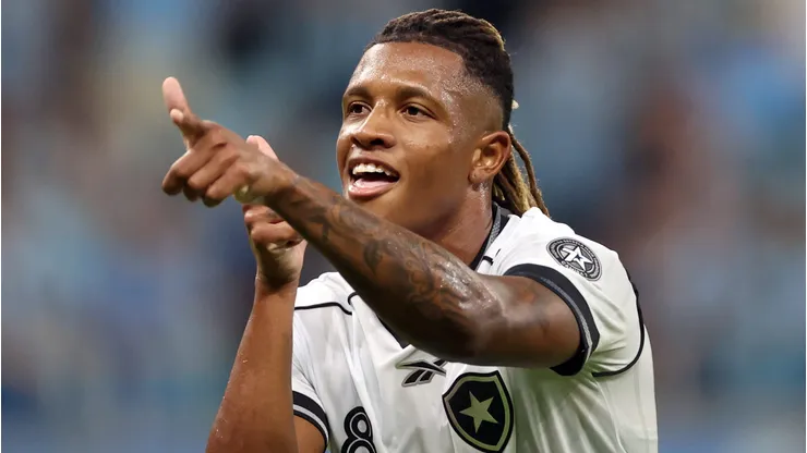 Volante tem o futuro incerto - Foto: Vítor Silva/Botafogo.