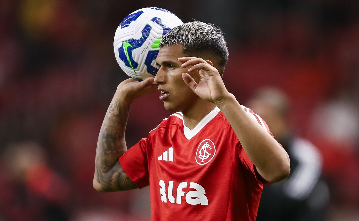 Rosario Central-ARG faz proposta pelo empréstimo e Internacional decide não liberar Braian Aguirre