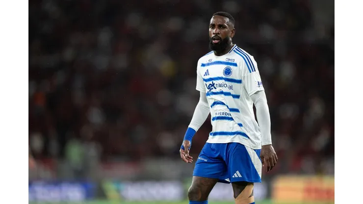 Gerson (Cruzeiro) durante jogo contra o Flamengo, no dia 11.03.2026. Foto: Associated Press / Alamy