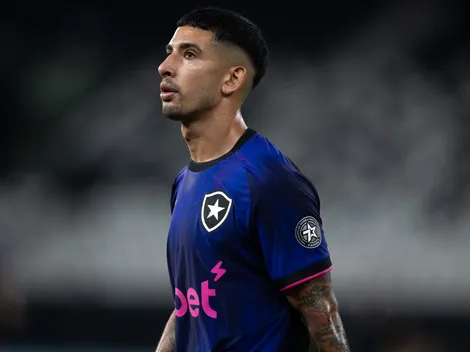 Santi e mais dois jogadores podem voltar a treinar no Botafogo