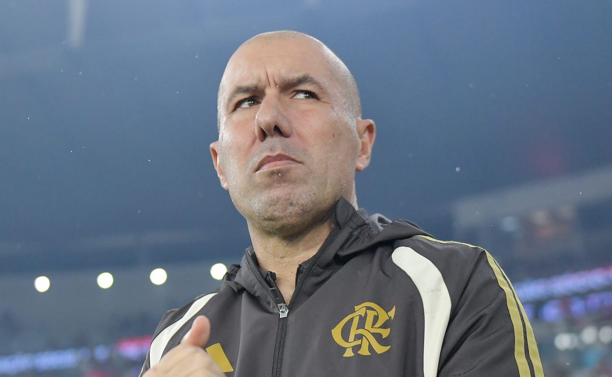 Leonardo Jardim fica de olho em decisão do Botafogo para o clássico e Leo Linck é sacado por Anselmi