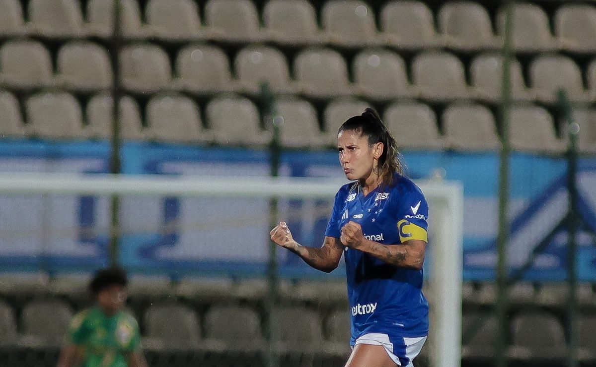 Gaby Soares projeta clássico do Cruzeiro contra o Atlético-MG no Brasileirão Feminino