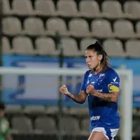 Gaby Soares, meia do Cruzeiro, fala sobre clássico do Brasileirão Feminino