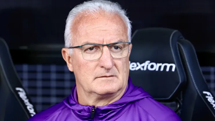 Dorival Jr tem dúvidas no Corinthians para o clássico - Foto: Marcello Zambrana/AGIF