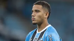 Gustavo Martins jogador do Gremio durante partida contra o Bragantino no estadio Arena do Gremio pelo campeonato Brasileiro A 2026. Foto: Liamara Polli/AGIF
