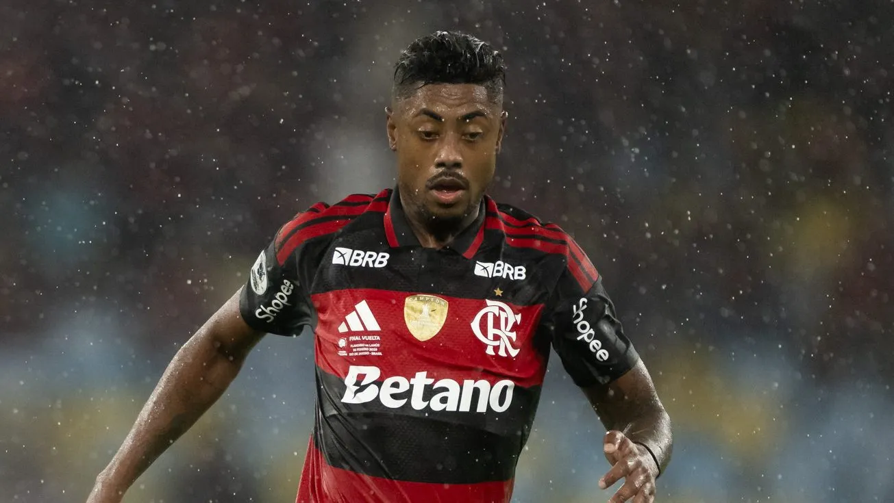 Bruno Henrique jogador do Flamengo durante partida contra o Lanus no estadio Maracana pelo campeonato Recopa Sul-Americana 2026. Foto: Jorge Rodrigues/AGIF