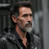 Atlético perde para o Vitória após estratégia de Domínguez falhar