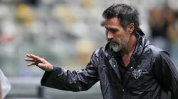Eduardo Dominguez, técnico do Atlético-MG, durante partida contra o Internacional no estadio Arena MRV pelo campeonato Brasileiro A 2026. Foto: Gilson Lobo/AGIF