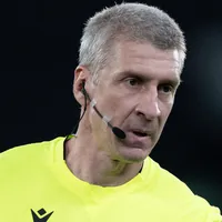 Daronco explica expulsão de Barboza no clássico e revela ofensa