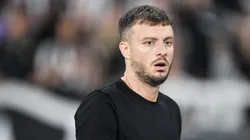 Martín Anselmi é o técnico do Botafogo. Foto: Thiago Ribeiro/AGIF