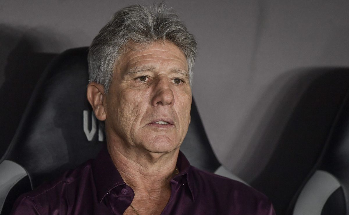 Renato Gaúcho não terá Thiago Mendes, suspenso, contra o Cruzeiro e vai definir seu substituto