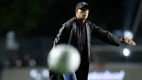 Renato Gaúcho aposta na recuperação do elenco e dá novas chances a jogadores no Vasco - Foto Jorge RodriguesAGIF