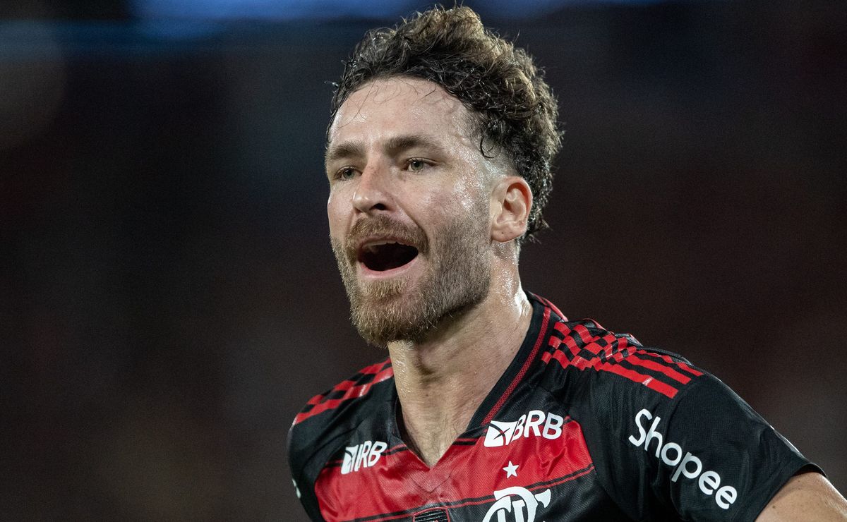 Léo Pereira se destaca na vitória sobre o Botafogo e se aproxima de vaga na Seleção Brasileira