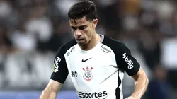 Gabriel Paulista erra e Corinthians leva gol de empate de Gabigol