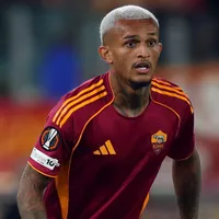 Expulsão de Wesley, ex-Flamengo gera revolta da torcida da Roma