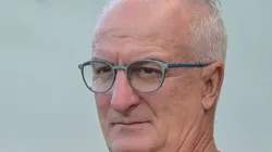 Dorival Júnior durante o clássico entre Corinthians e Santos pelo Brasileirão