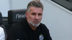 Gastón Liendo comanda o Santos por conta de suspensão de Vojvoda