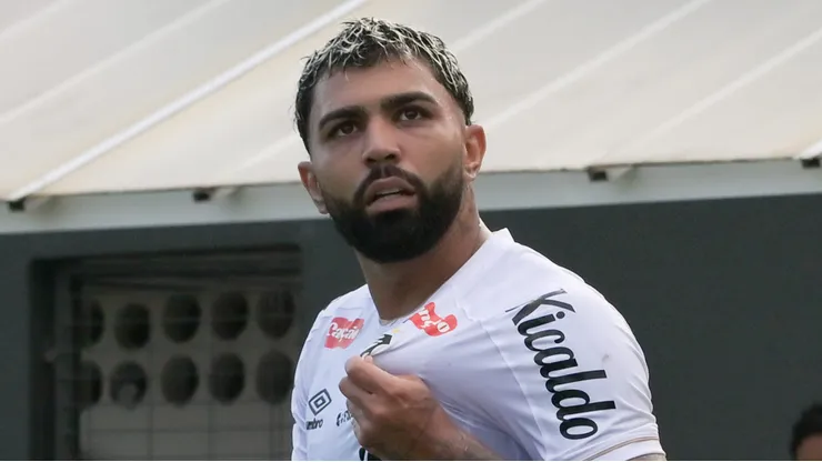 Gabriel Barbosa jogador do Santos comemora seu gol durante partida contra o Corinthians. Foto: Jota Erre/AGIF