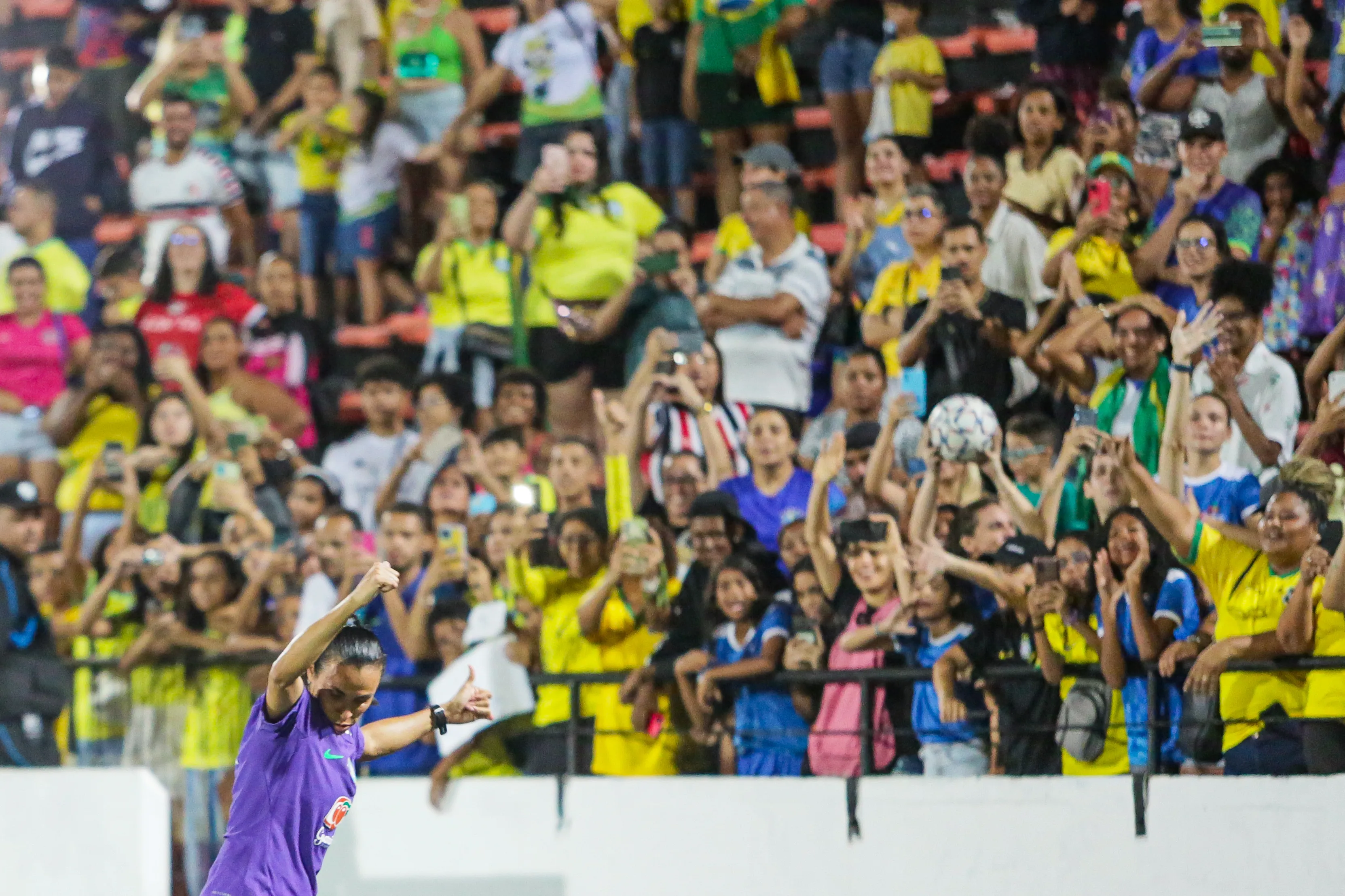 Torcida brasileira. Foto: Rafael Vieira/AGIF
