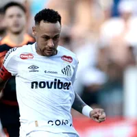 Neymar critica gramado da Vila Belmiro após empate do Santos