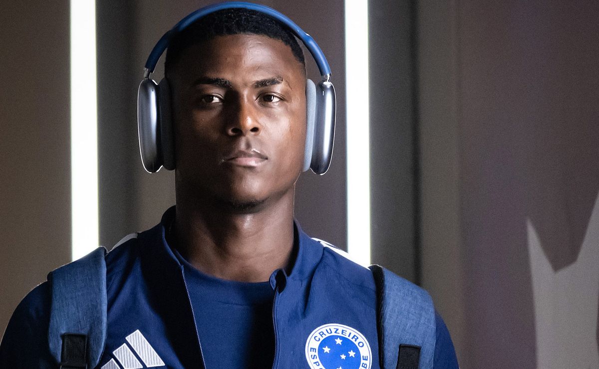 Gol em Cruzeiro x Vasco é “tirado” de Chico da Costa e creditado à Neiser Villarreal