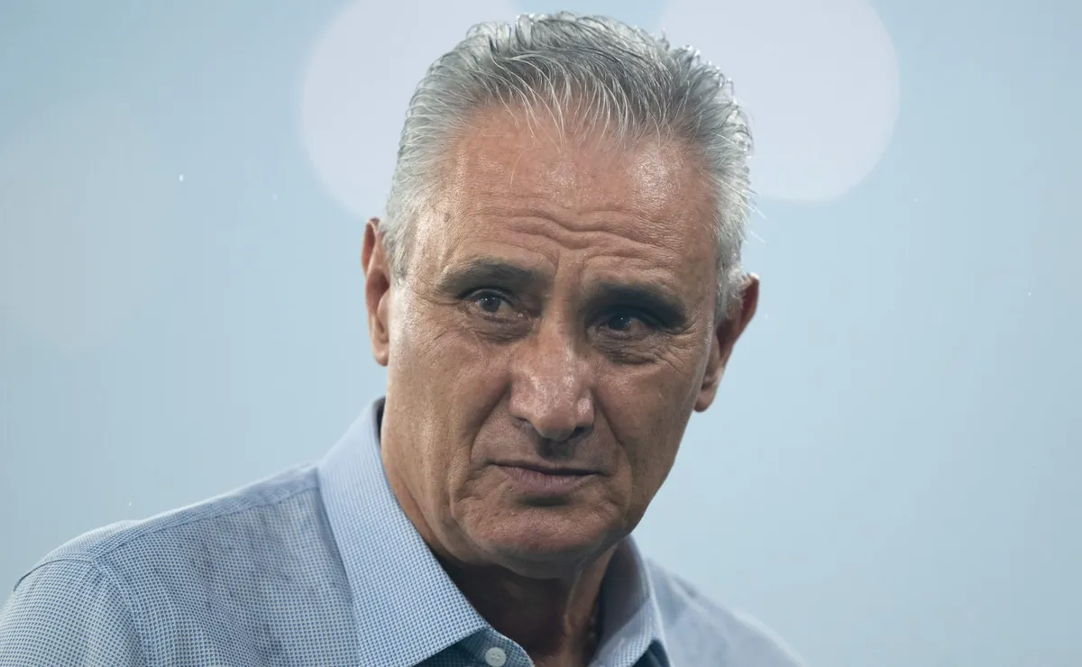 Paulinho explica drama vivido por Tite em negociação com o Corinthians: “Tem que tomar cuidado”