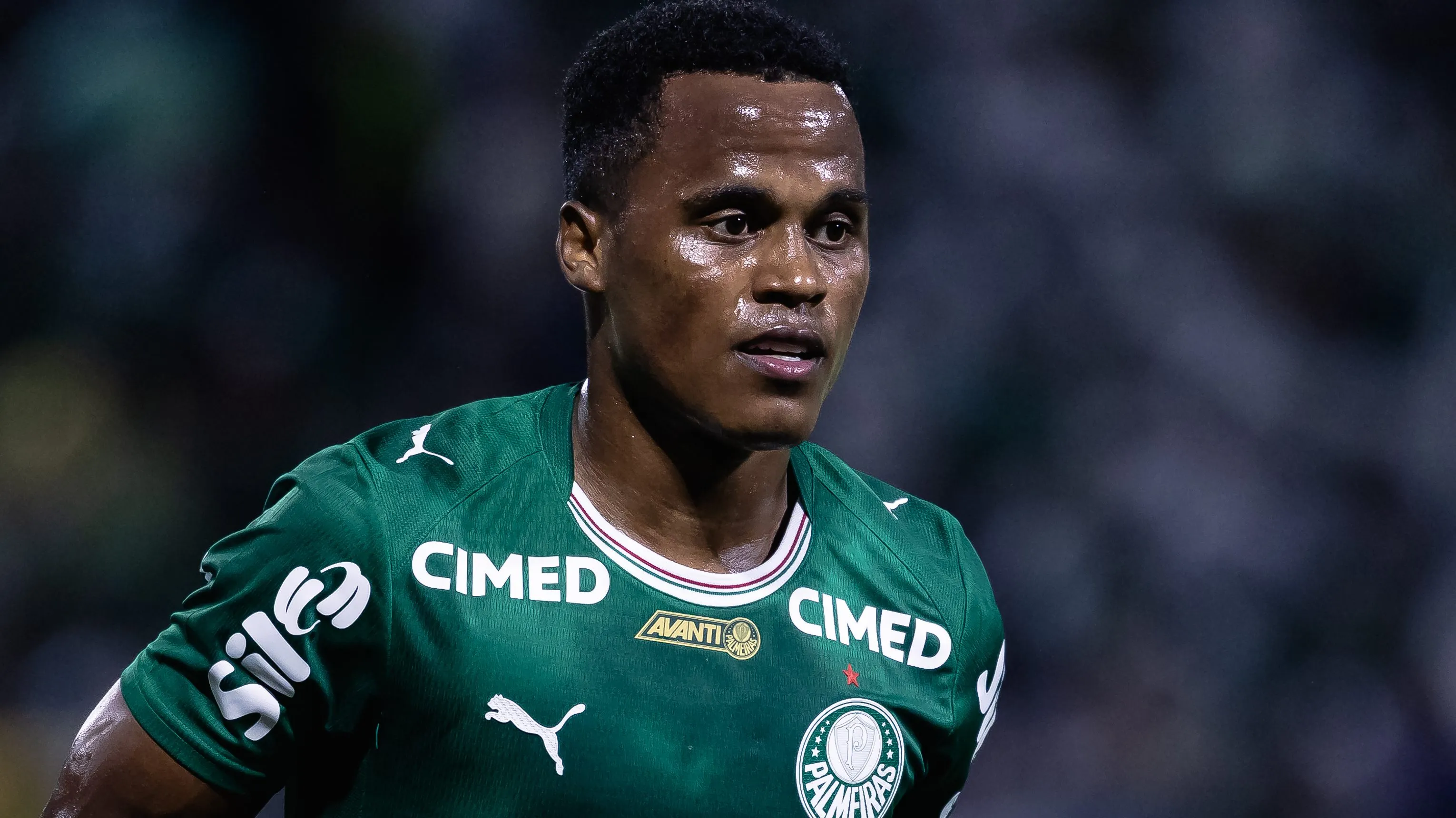 Arias pode ser preservado por Abel no início de duelo contra o Botafogo; Allan é a opção mais provável – Foto: Ettore Chiereguini/AGIF