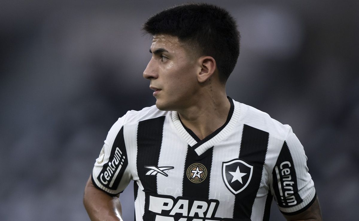 Botafogo corre contra o tempo para quitar parcela de dívida por Thiago Almada e evitar transfer ban