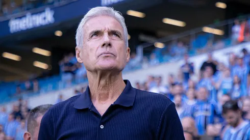 Luís Castro é o técnico do Grêmio. Foto: Maxi Franzoi/AGIF