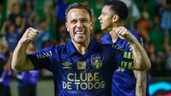 Arthur tem contrato de empréstimo até o meio do ano. Foto: Lucas Uebel/Grêmio FBPA