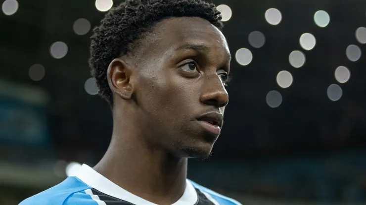 Grêmio espera fazer grande venda com Gabriel Mec.