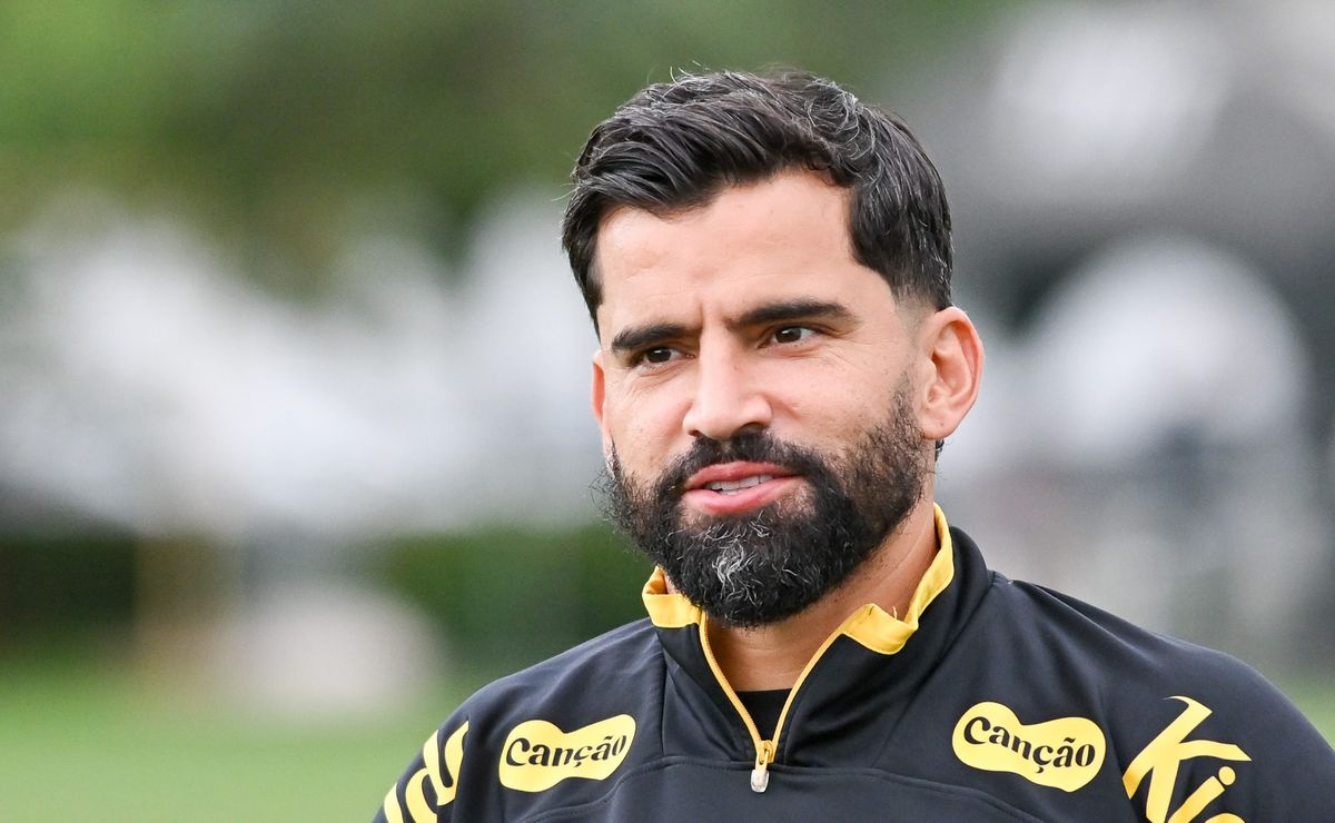 Tomás Rincón recusa proposta do Los Angeles e pode ficar no Santos até o fim de 2026