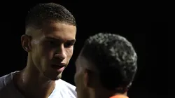 Vini Lira terá que operar LCA do joelho e, por isso, perderá o restante da temporada por recuperação