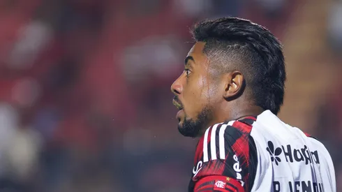 Bruno Henrique em ação com a camisa do Fla. Foto: Márcio José/AGIF