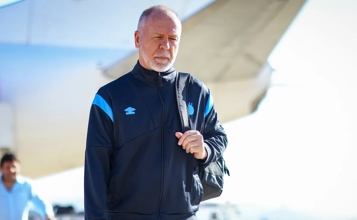 Mano Menezes Surpreende e Convoca Noriega, do Grêmio, para a Seleção Peruana