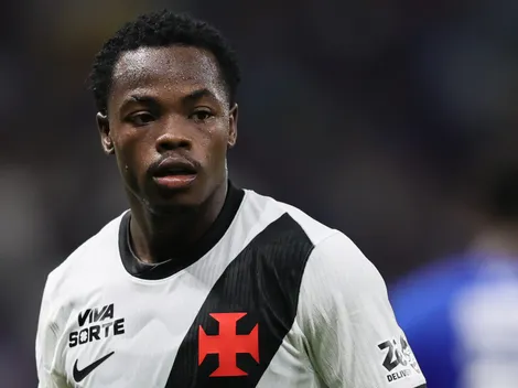 Andrés Gómez critica arbitragem após empate do Vasco