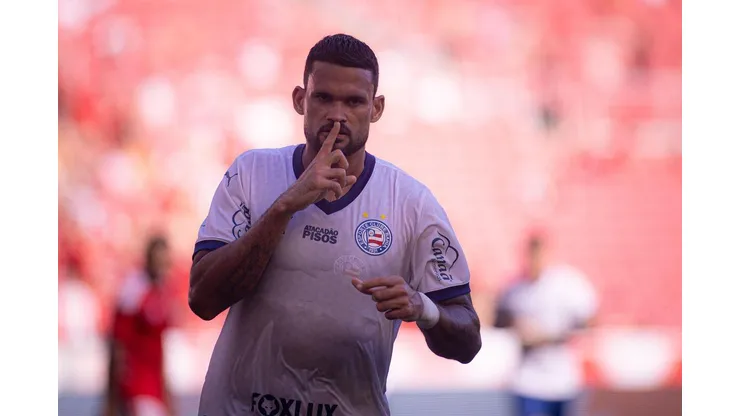 William José (Bahia) celebrando seu gol contra o Internacional, no dia 15.03.2026. Foto: Maxi Franzoi/AGIF