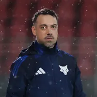 Jonas Urias projeta rivais do Cruzeiro em 2026