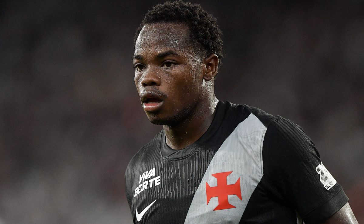 Andrés Gómez se destaca em ranking mundial de dribles e fica atrás apenas de Lamine Yamal