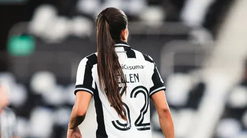Ellen em campo pelo Botafogo - Foto: Beatriz Palmieri