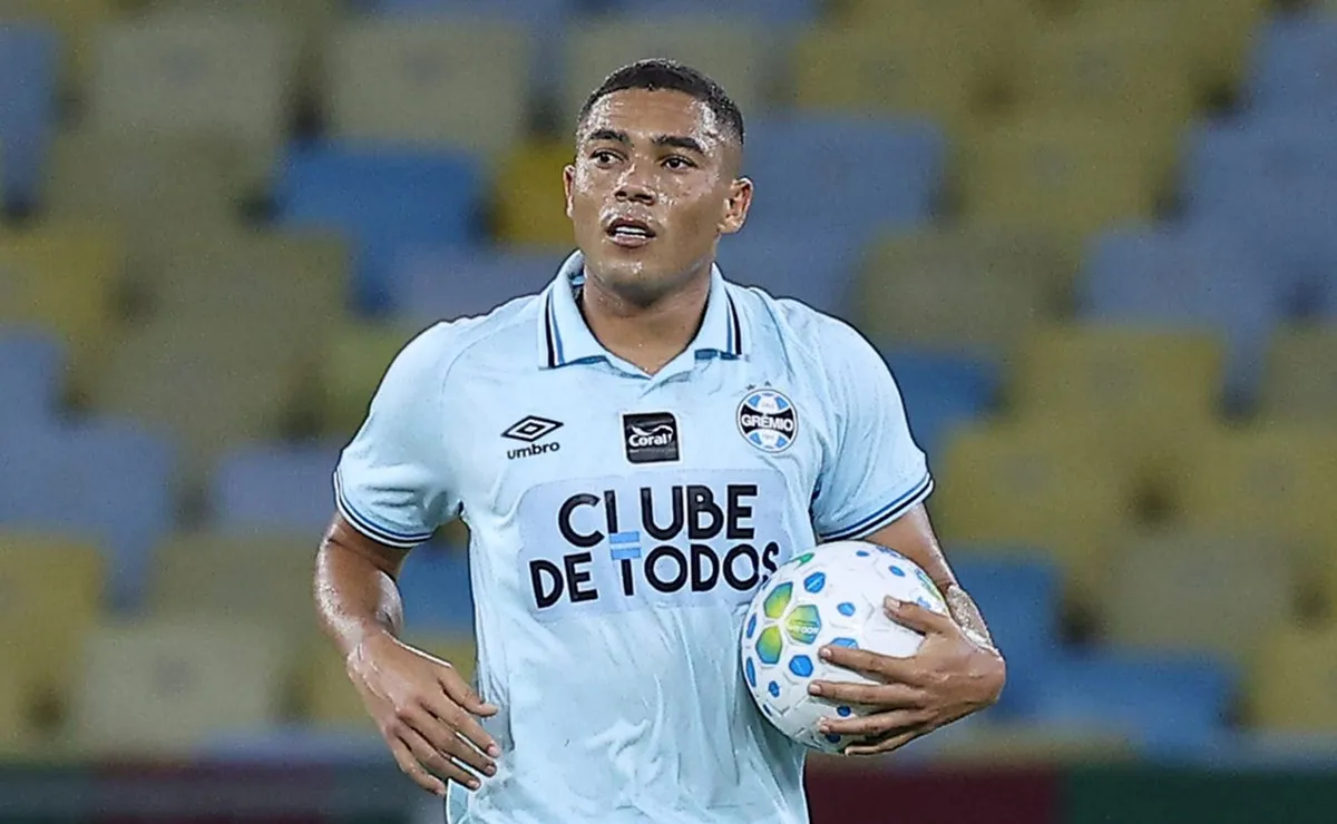 Grêmio e Chapecoense empatam em jogo sem inspiração, evidenciando a falta de criatividade do Imortal