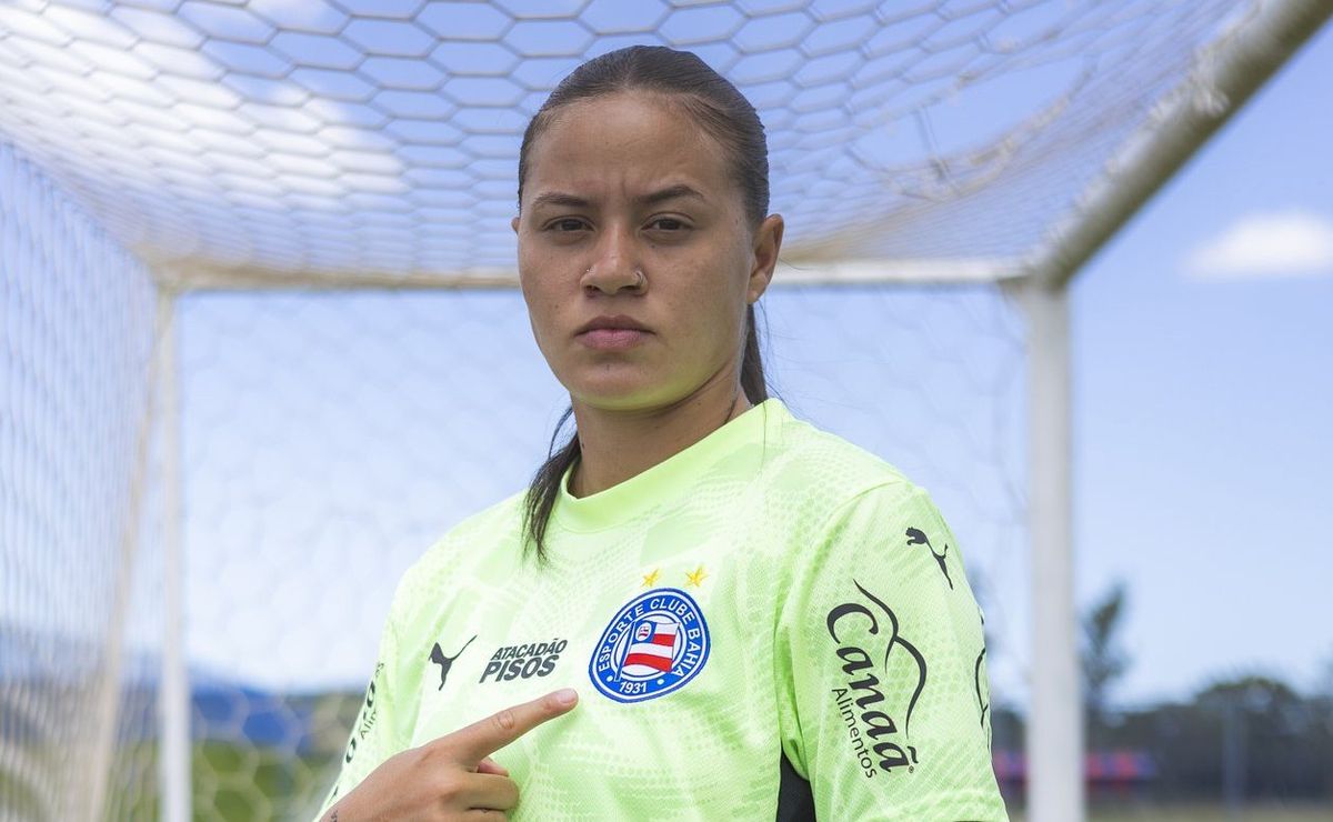 Bahia acerta a contratação da goleira Kerolyn, que estava no São Paulo