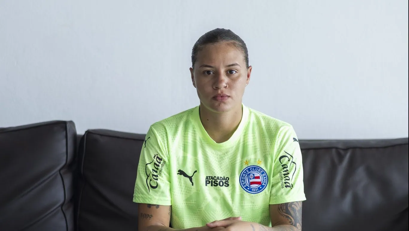 Goleira Júlia Kerolyn pelo Bahia