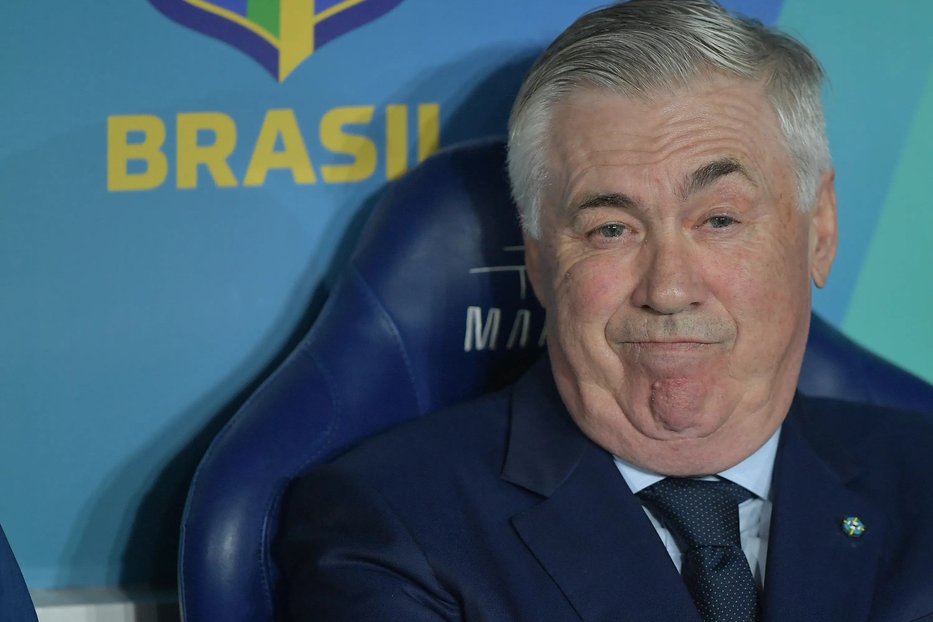 Ancelotti dá chance para Danilo em amistosos da Seleção. Foto: Thiago Ribeiro/AGIF