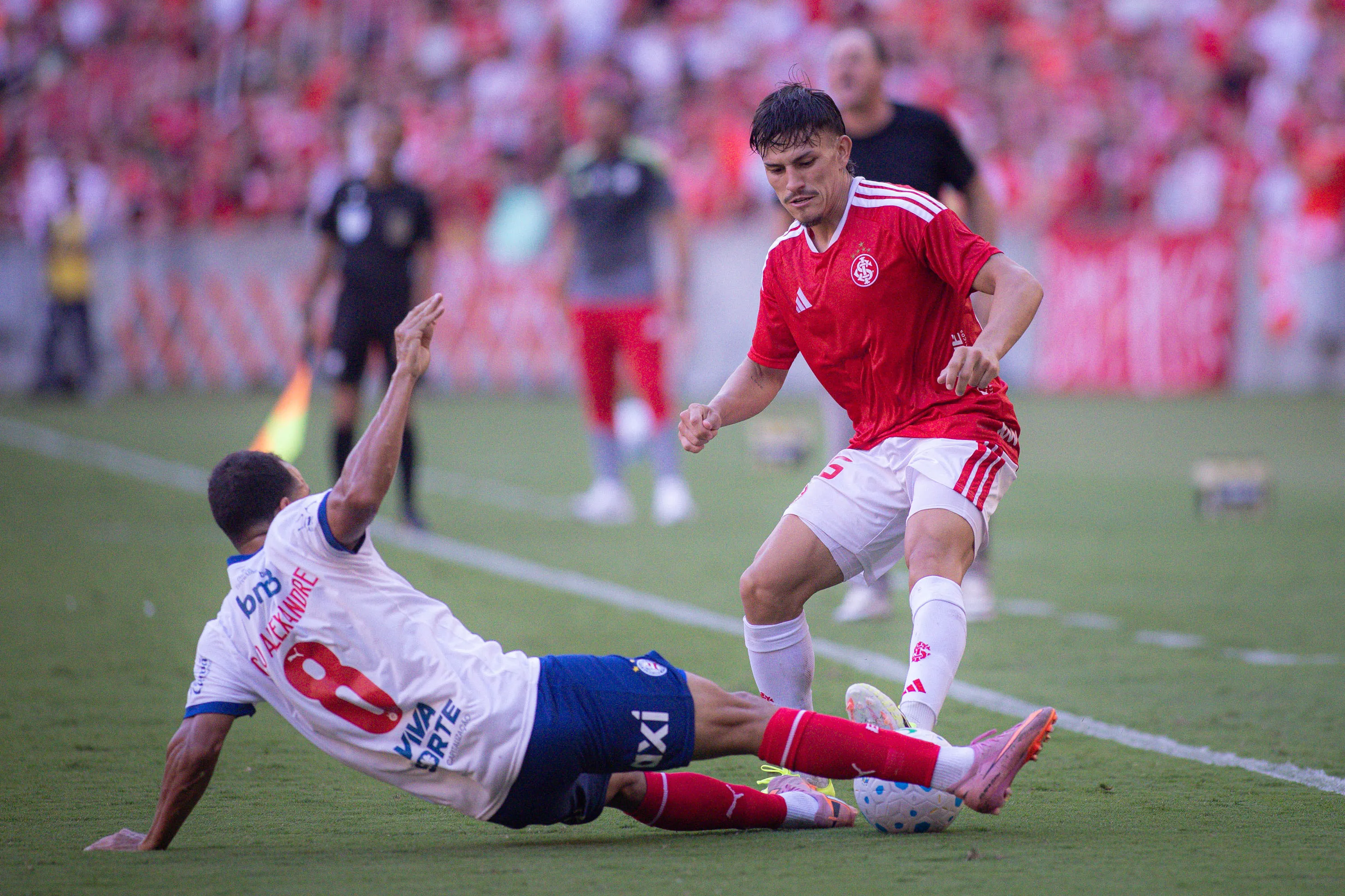 Internacional perdeu para o Bahia na última rodada do Brasileirão. Foto: Maxi Franzoi/AGIF