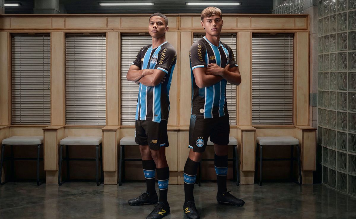 Grêmio lança novo uniforme com a New Balance e prepara estreia especial na Arena