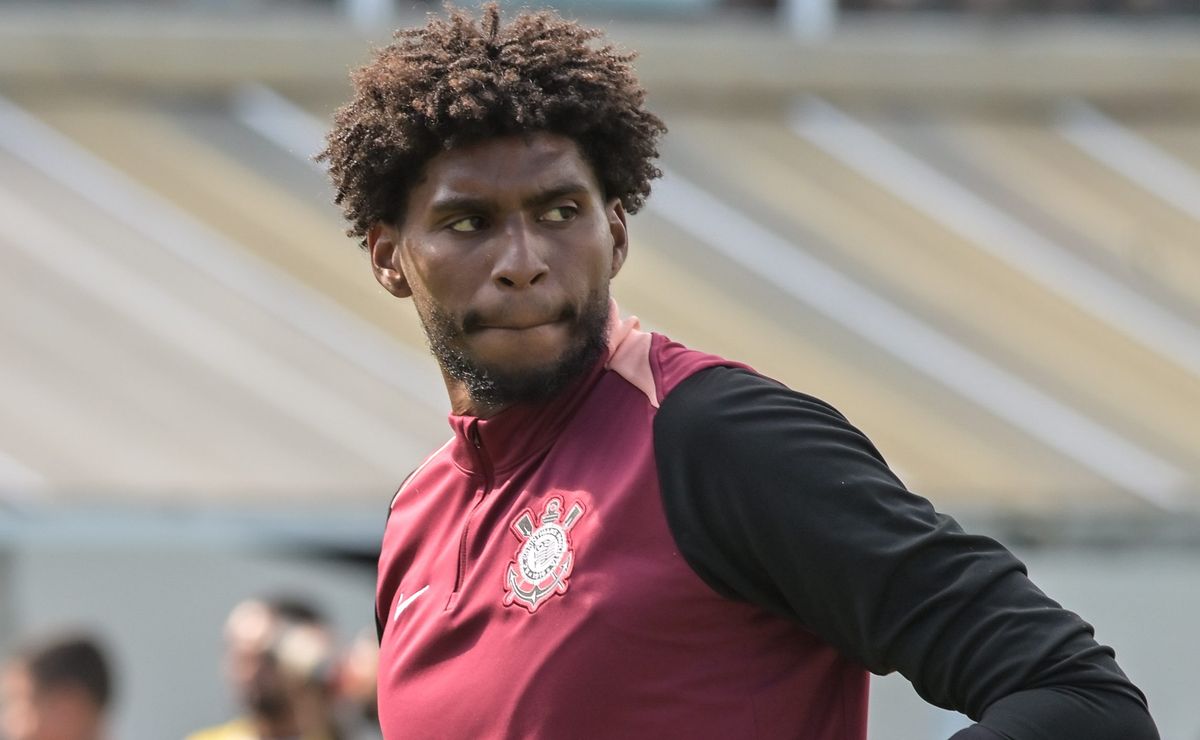 Ancelotti barra Hugo Souza, explica decisão e expõe critério duro para o gol da Seleção Brasileira