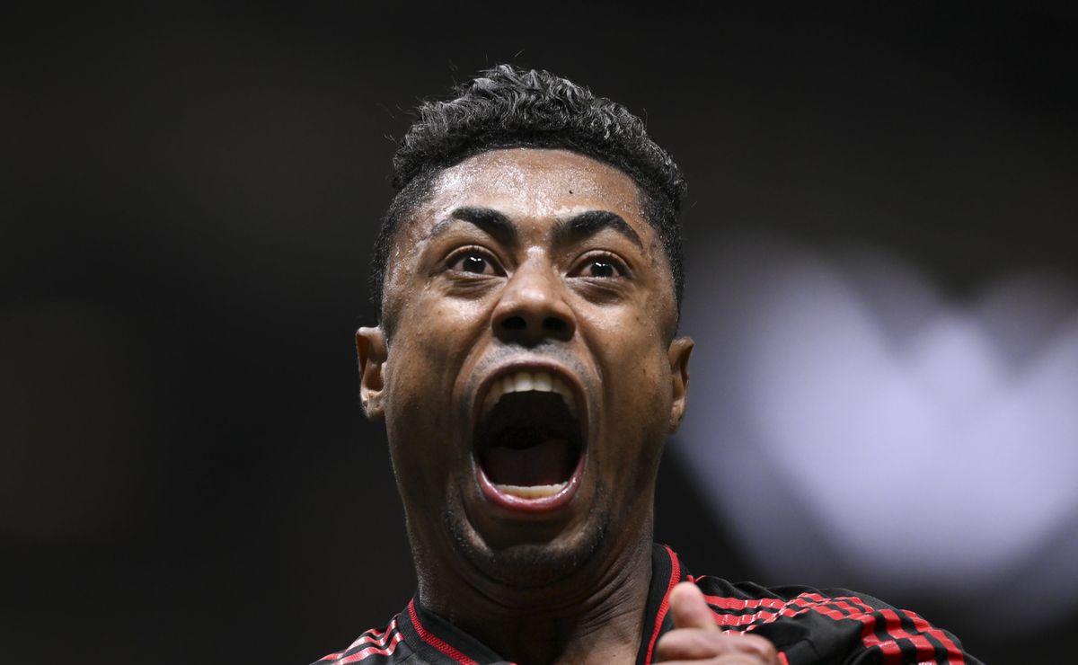 Bruno Henrique se posiciona sobre renovação com o Flamengo após especulações: “Reunião nem aconteceu ainda”