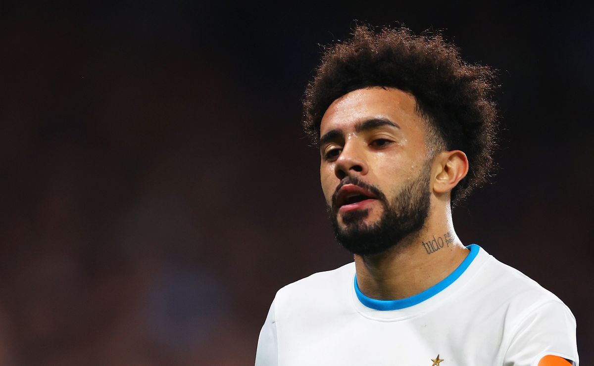 Flamengo sonda Claudinho e Al-Sadd estabelece valor mínimo de R$ 120 milhões para negociar